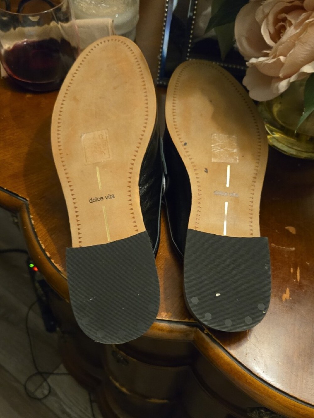Dolce Vita Havan Loafer Mule In White/black Crinkle Patent - Picture 6 of 8